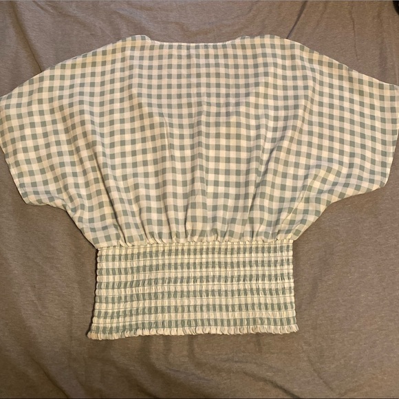 Forever 21 Green White Gingham Smocked Waist Button Blouse - Picture 2 of 2